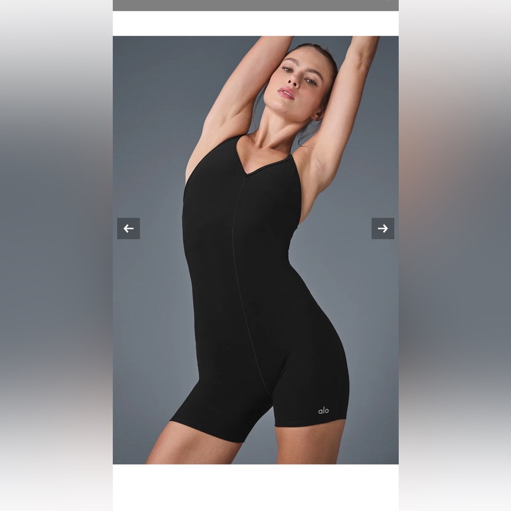 ALO YOGA Suns Out Onesie Black size small EUC